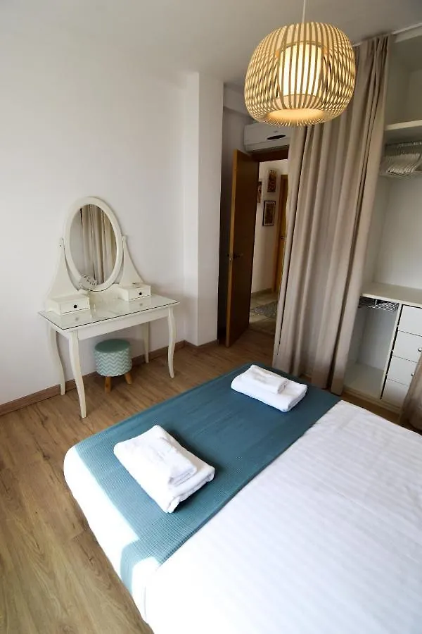 Letmalaga Malasana City Views Superior Apartment