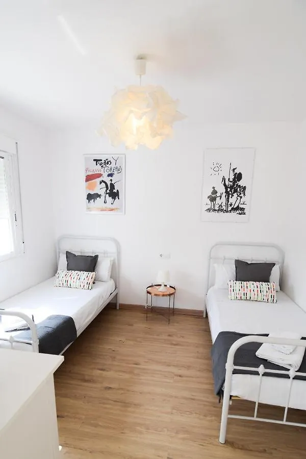 Letmalaga Malasana City Views Superior Apartment 0*, Malaga